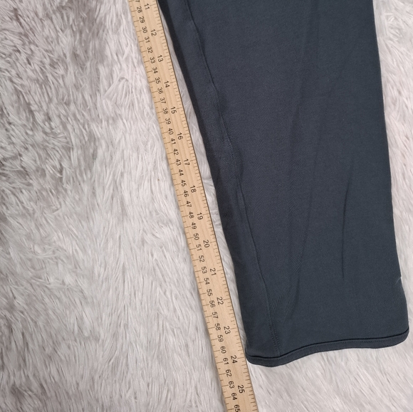 lululemon athletica Women's Every Moment Pant Size 6 - Picture 7 of 11